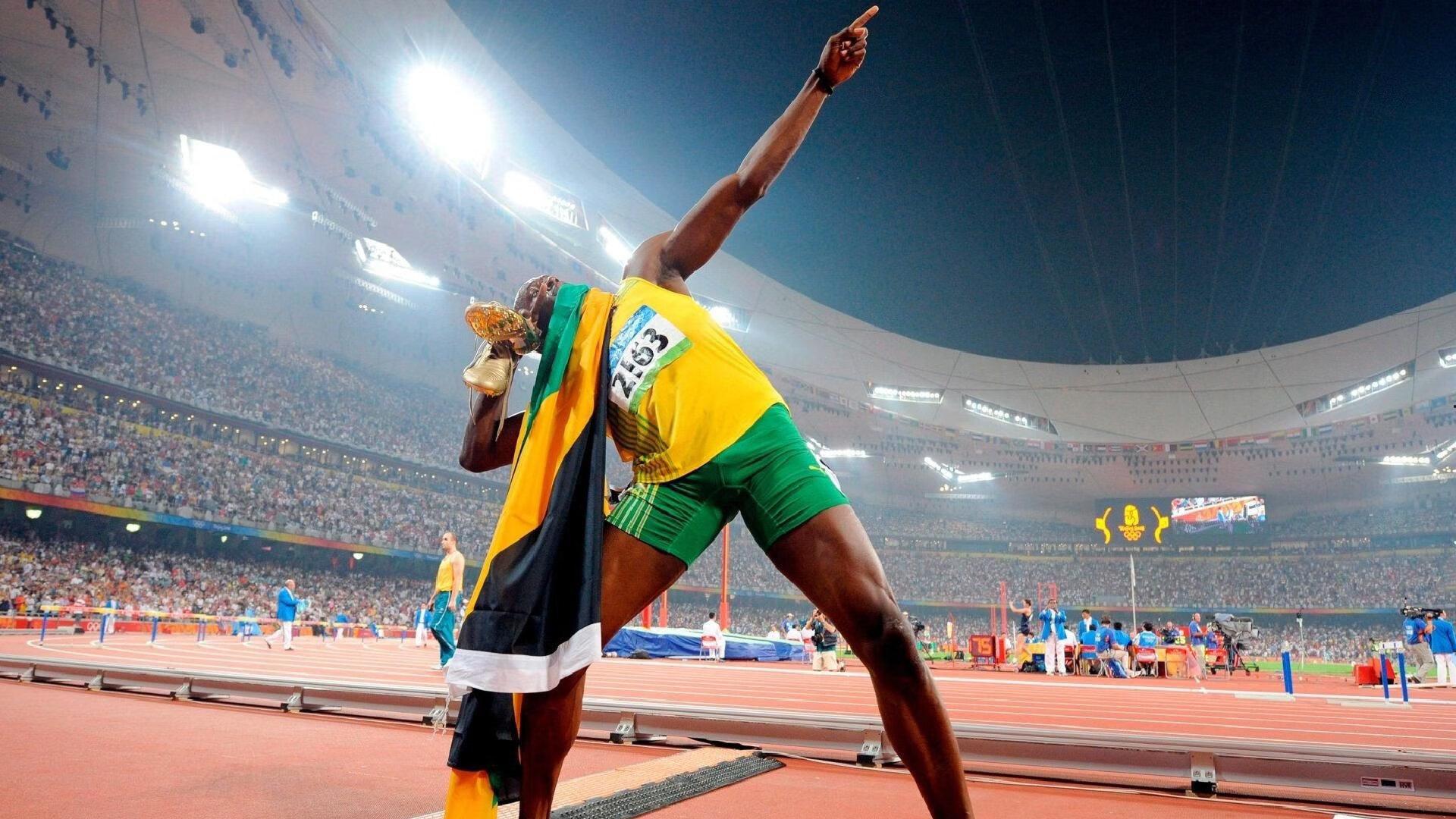 国足新阵启航，青春风暴席卷绿茵，王钰栋谢文能领衔锋线破局